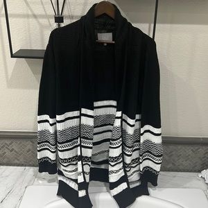 ANZ Black and Grey Sweater Size Small